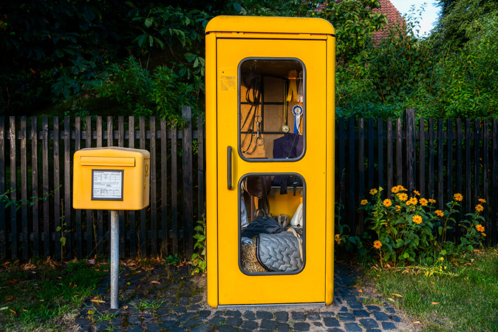 Eine alte Telefonzelle. (c) AdobeStock
