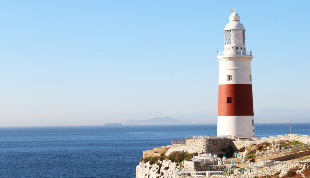 Ein Leuchtturm an der Straße von Gibraltar. (c) Pixabay.com