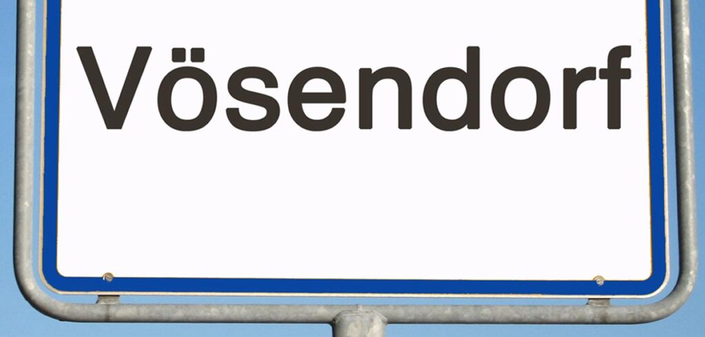 Ortsschild von Vösendorf. (c) AdobeStock/ K2