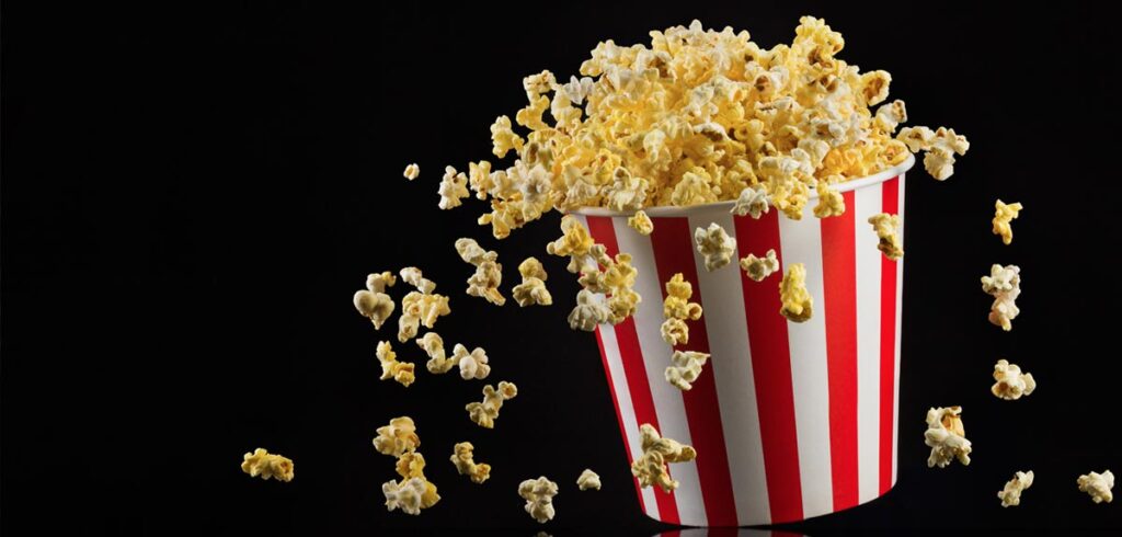 Ein große Portion Popcorn. (c) AdobeStock